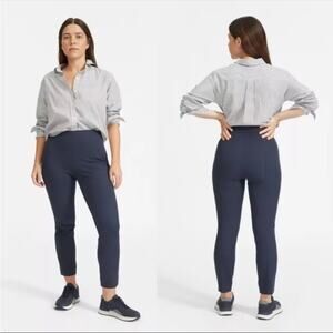 Everlane The Curvy Side-Zip Stretch Cotton Pant‎ Navy Blue Capsule Wardrobe 10